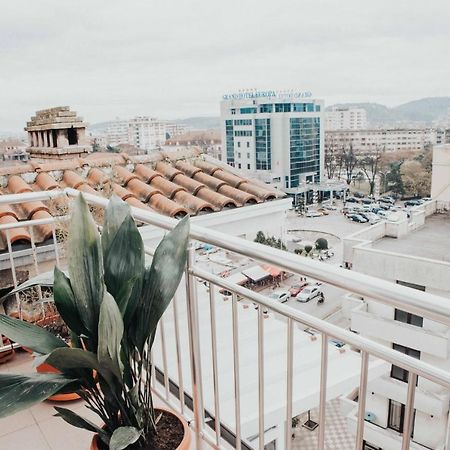Shkodra Apartment With Amazing View In The City Center Zewnętrze zdjęcie