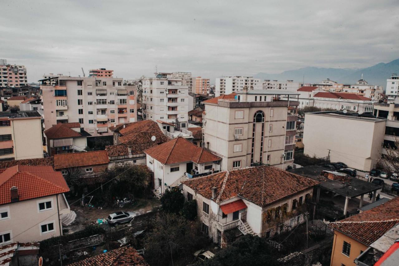 Shkodra Apartment With Amazing View In The City Center Zewnętrze zdjęcie