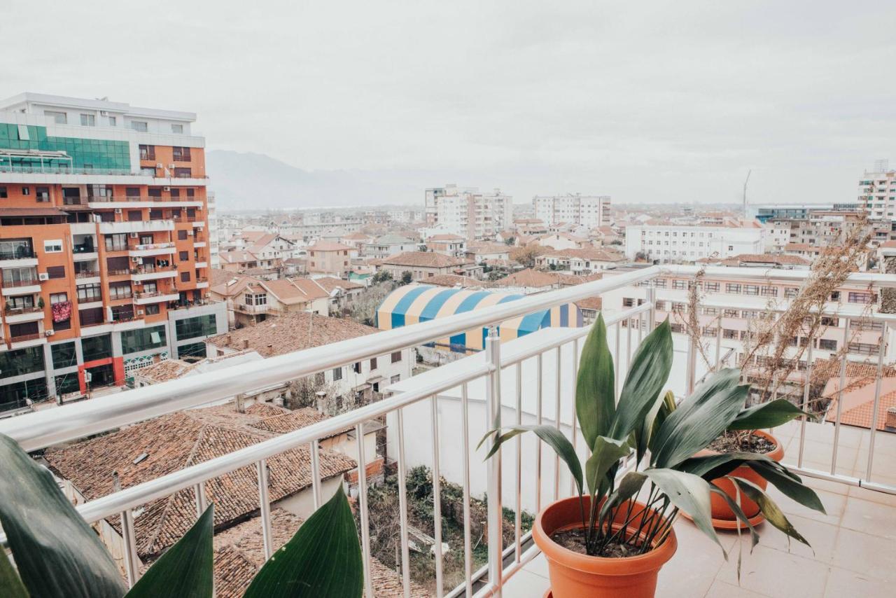 Shkodra Apartment With Amazing View In The City Center Zewnętrze zdjęcie