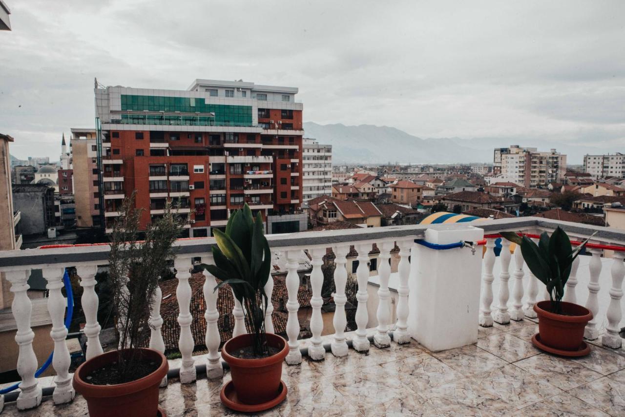 Shkodra Apartment With Amazing View In The City Center Zewnętrze zdjęcie